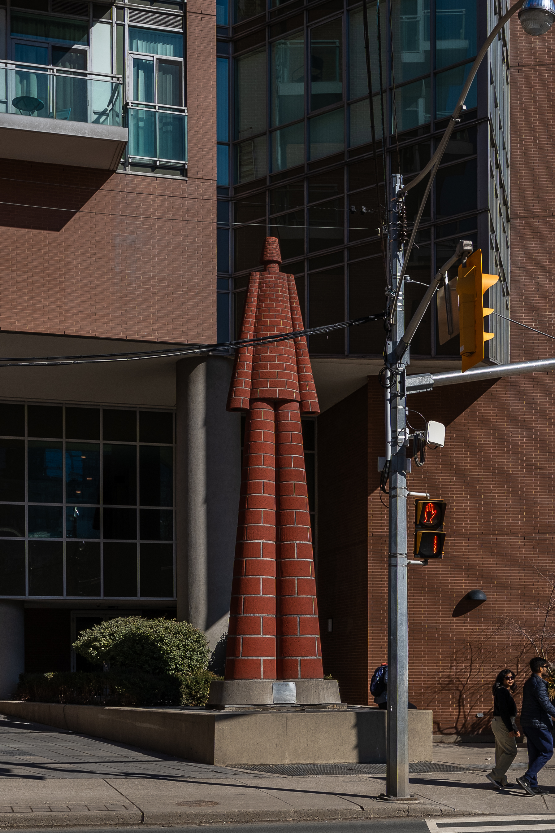 Art Objects route — Brick Man